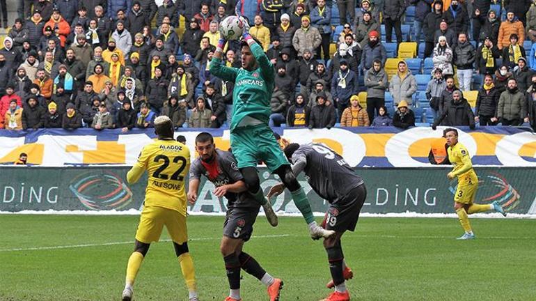 ÖZET | Ankaragücü - Fatih Karagümrük maç sonucu: 0-2