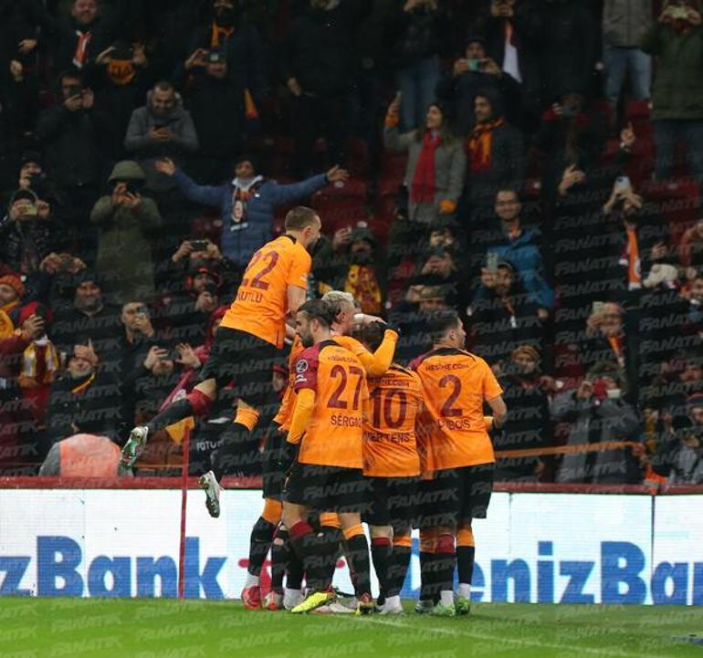 Fatih Terimin eski yardımcısı Levent Şahin, Galatasaray-Trabzonspor maçını yorumladı Ön alan farkı...