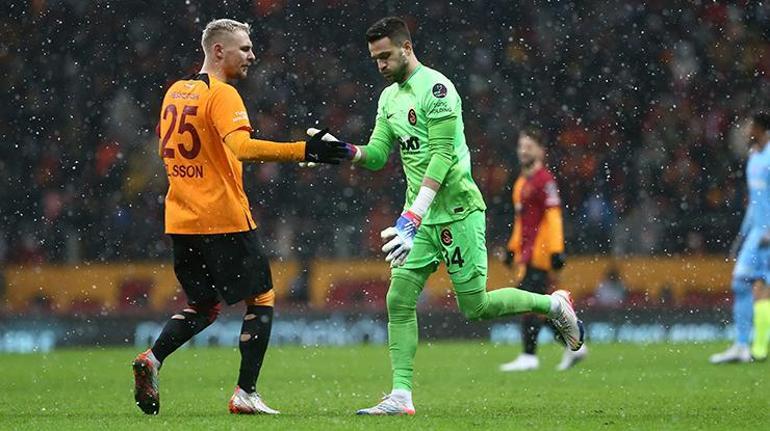 Galatasarayda Muslera için son karar Okan Burukun Derbiye devam edememişti