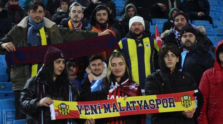 Spor yazarları Trabzonspor - Basel mücadelesini yazdı Ağlıyoruz, yüreğimiz kanıyor...