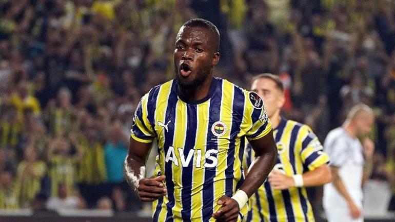 Fenerbahçenin gol makinesi Enner Valenciaya sürpriz talip: Görüşmeler başladı
