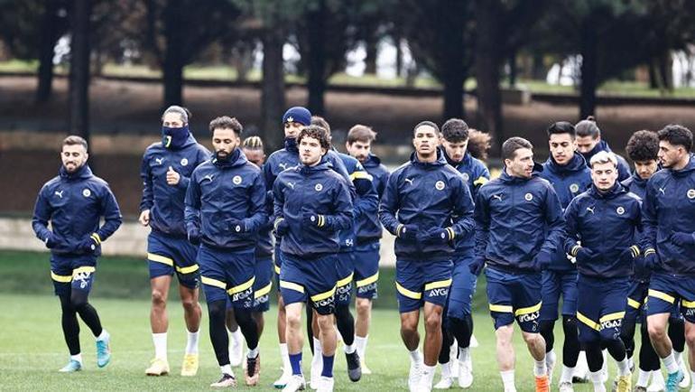 Fenerbahçede yeniden sistem değişebilir Jesus çok beğendi