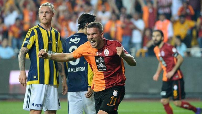 Lukas Podolskiden Türkiyeye dev destek: Kardeşiniz Poldi her zaman yanınızda