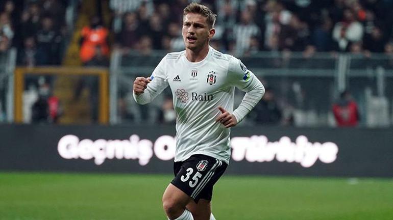 Beşiktaşta iki ayrılık Şenol Güneş haberi verdi
