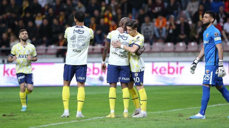 (ÖZET) Kayserispor - Fenerbahçe maç sonucu: 1-2 | Fenerbahçeden kritik virajda hata yok