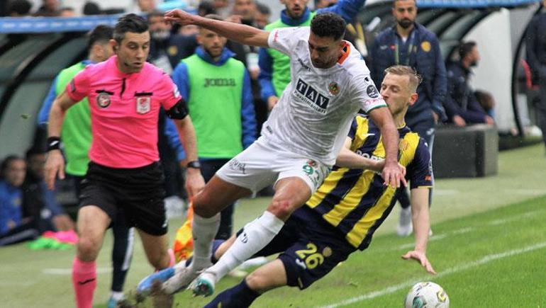 (ÖZET) Ankaragücü - Alanyaspor: 2-0 maç sonucu