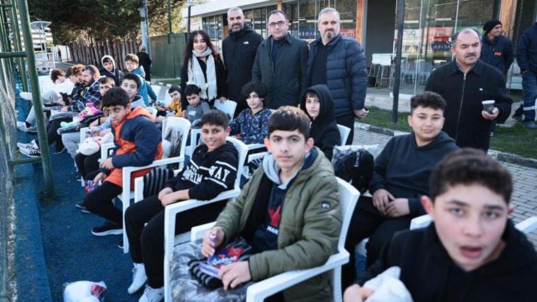 Beşiktaş depremzede çocukları ağırladı