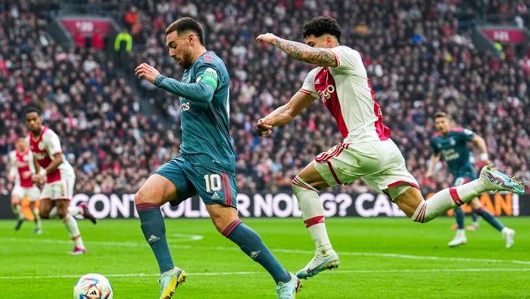 Orkun Kökçülü Feyenoord şampiyonluğa koşuyor Ajaxı 18 yıl sonra devirdiler