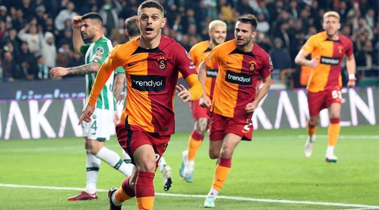 Galatasarayda Icardi endişesi Eski takımına önerilecek