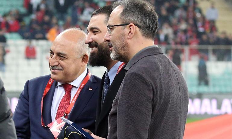 Rıza Çalımbaydan Türkiye - Hırvatistan maçına teknik bakış: Dikkat şart