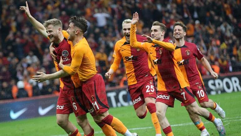 Galatasaray Teknik Direktörü Okan Buruk: Bu hakemler cezalandırılacak mı