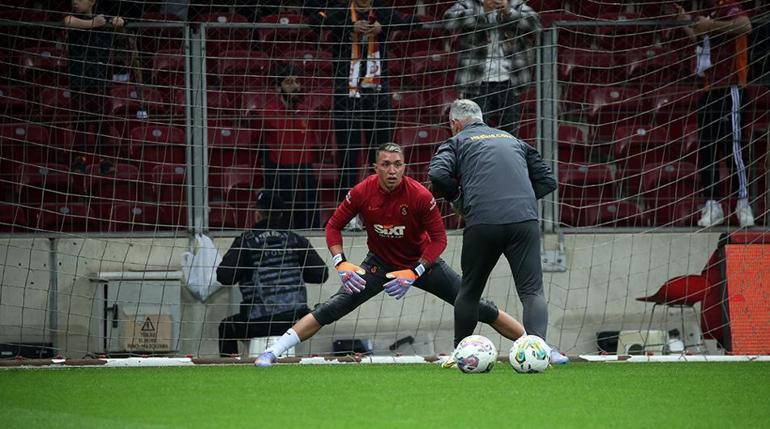 Galatasarayın fedakar kaptanı Muslera