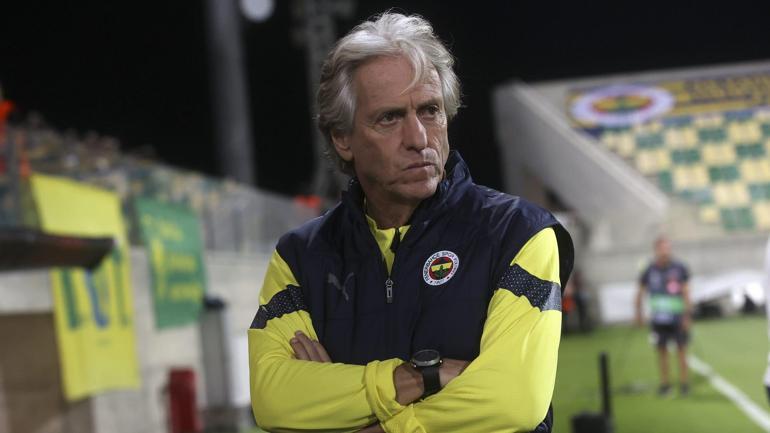 Yılmaz Vural yine Fenerbahçede göreve talip Jorge Jesusa sert eleştiriler...