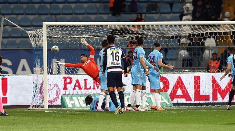 (ÖZET) Kasımpaşa - Trabzonspor maç sonucu: 2-0 | Fırtınada düşüş sürüyor