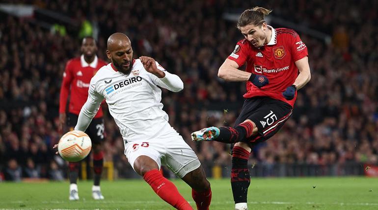 (ÖZET) Manchester United - Sevilla maç sonucu: 2-2 | Old Traffordda geri dönüş