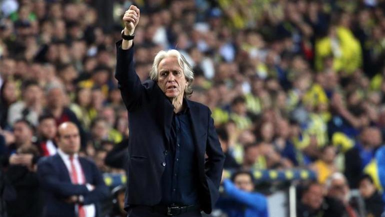 Şenol Candan, Fenerbahçe Teknik Direktörü Jorge Jesusa mesaj var Yeni planlar gerekli