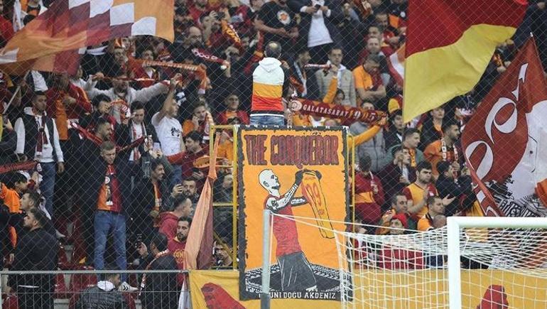 Galatasarayda goller geldikçe kombine satıldı