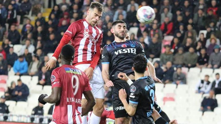 (ÖZET) Sivasspor-Trabzonspor maç sonucu: 4-1