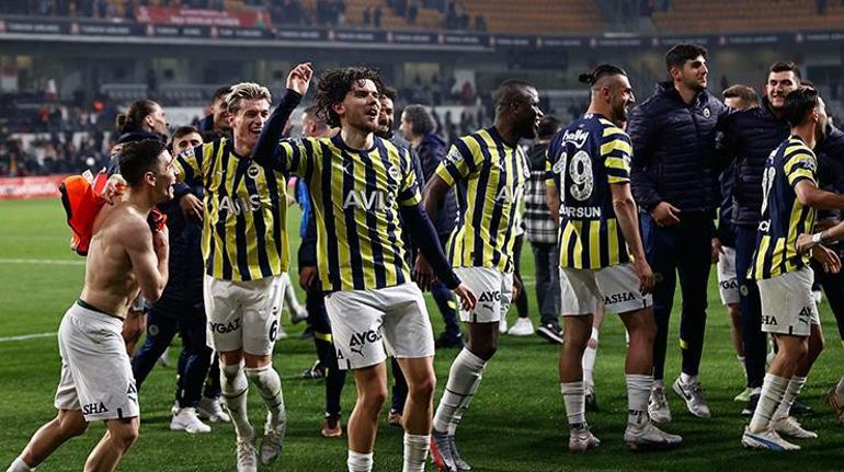 Fenerbahçeyi küskünleri sırtladı Kaderi değiştiren adamlar...