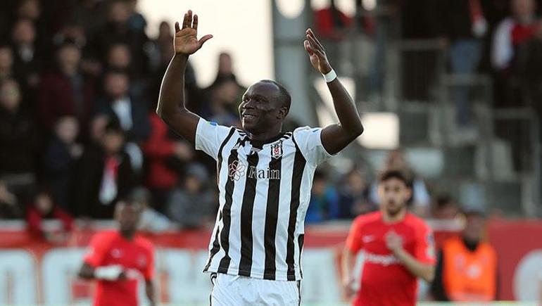 Beşiktaşın gol ayağı Vincent Aboubakar için olay benzetme: Gol sanatçısı...