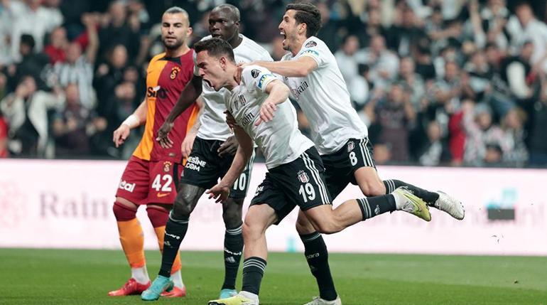 (ÖZET) Beşiktaş - Galatasaray maç sonucu: 3-1 | Kartal derbide geri döndü