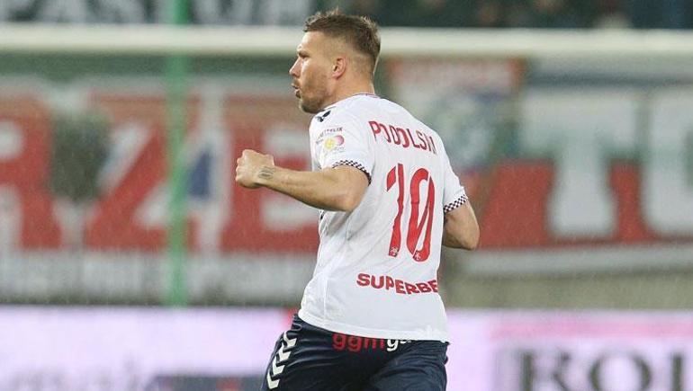 Lukas Podolski için sürpriz transfer iddiası