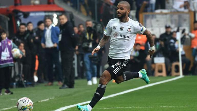 Beşiktaş savunma sorunu çözdü 2 takviye yolda