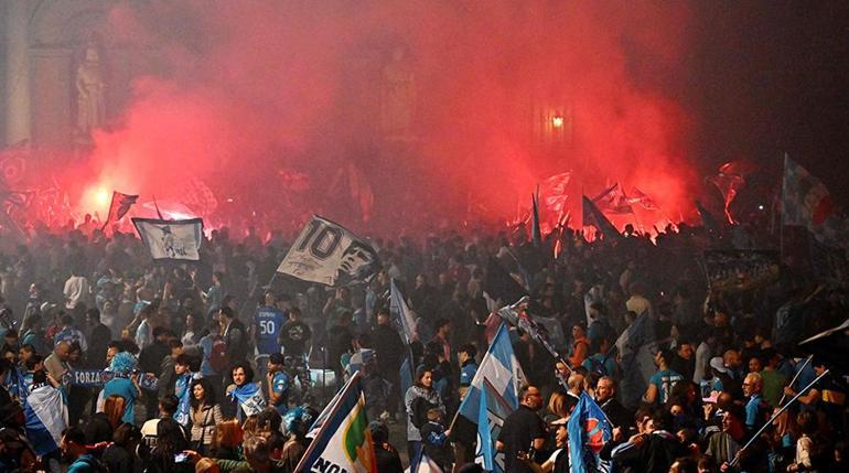 İtalya Serie Ada şampiyon Napoli 33 yıldır beklenen an...