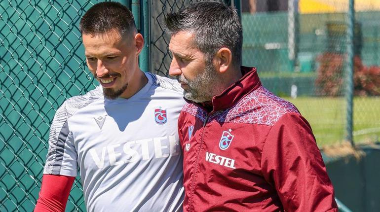 Trabzonsporda transfer hareketliliği Nenad Bjelicadan yıldız oyuncuya telefon