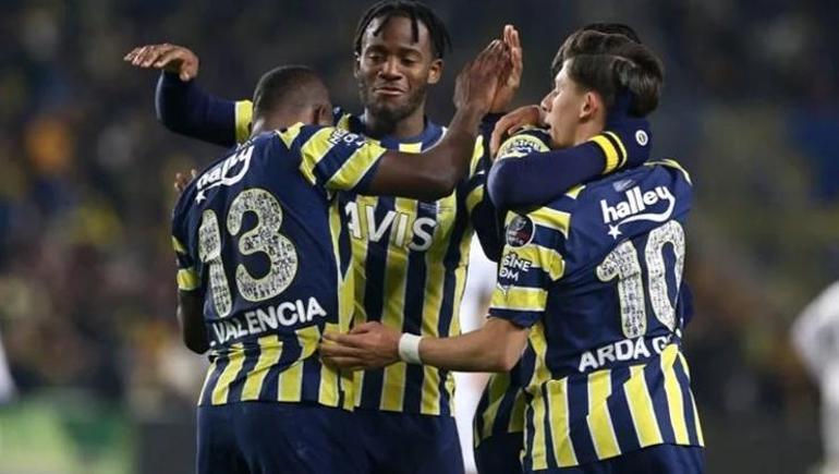 Fenerbahçede Michy Batshuayi golle döndü 3 ay sonra...