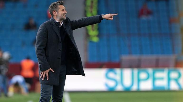 Trabzonspor-Ankaragücü maçında ortam gerildi İki kırmızı kart birden çıktı