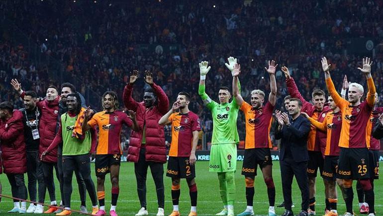 Galatasaraydan görülmemiş istatistik Başakşehir bir ilki yaşadı
