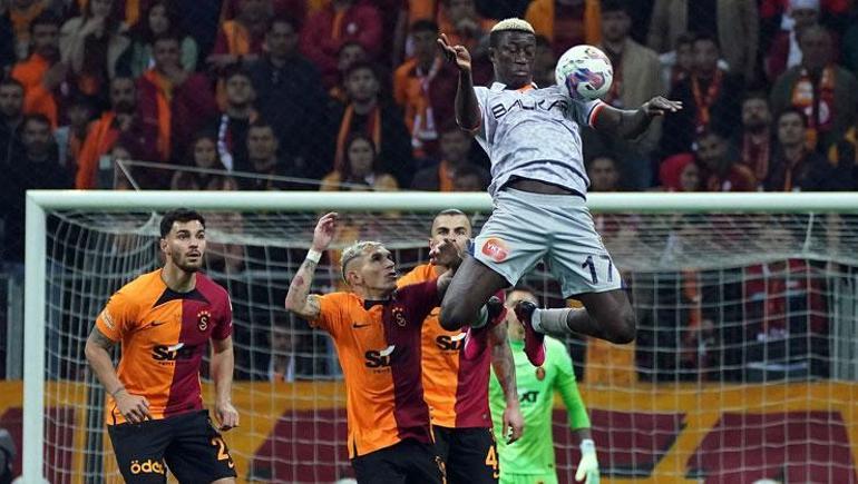 Galatasaraydan görülmemiş istatistik Başakşehir bir ilki yaşadı