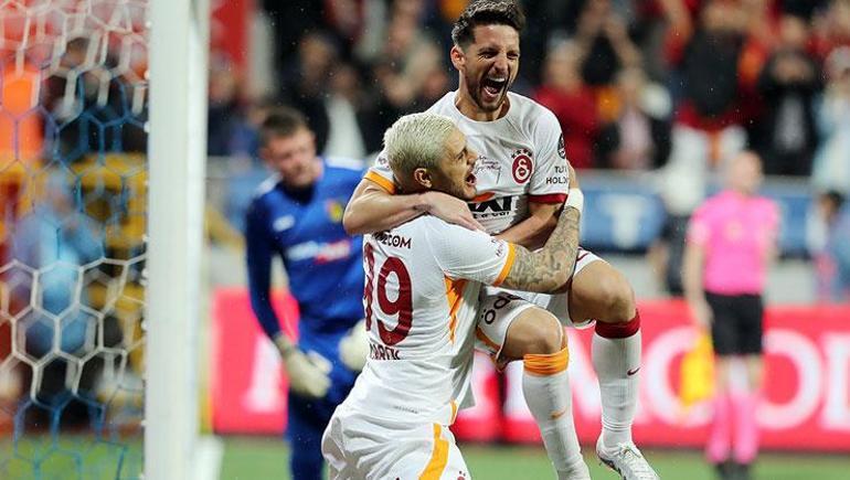 Galatasarayın gol makinesi Mauro Icardinin görüştüğü takımı açıkladılar