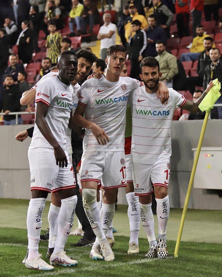 (ÖZET) Ankaragücü-Antalyaspor maç sonucu: 1-1