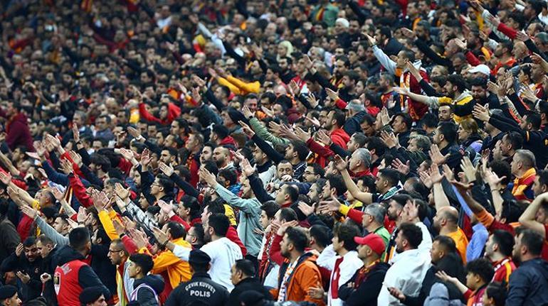 Galatasarayın şampiyonluk hesapları Hedef Fenerbahçe derbisi, işte ihtimaller...