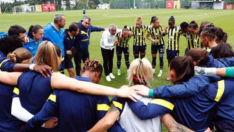 Kadınlar Süper Liginde finale yükselen taraf Fenerbahçe oldu