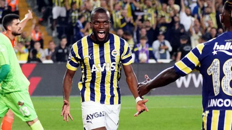 Fenerbahçe transfer haberi: Enner Valencianın yerine tecrübeli golcü geliyor