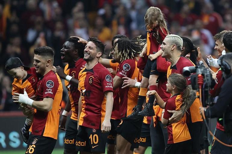 Menajeri açıkladı: Haberler doğru Galatasaray, 20 yaşındaki orta sahanın peşinde