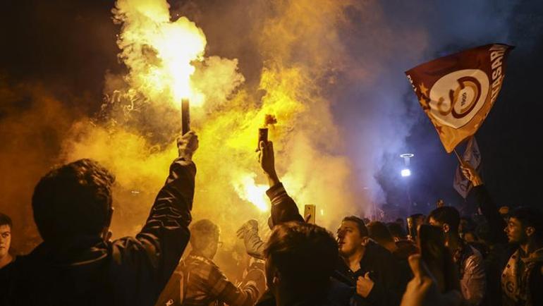 Galatasaraya süper destek