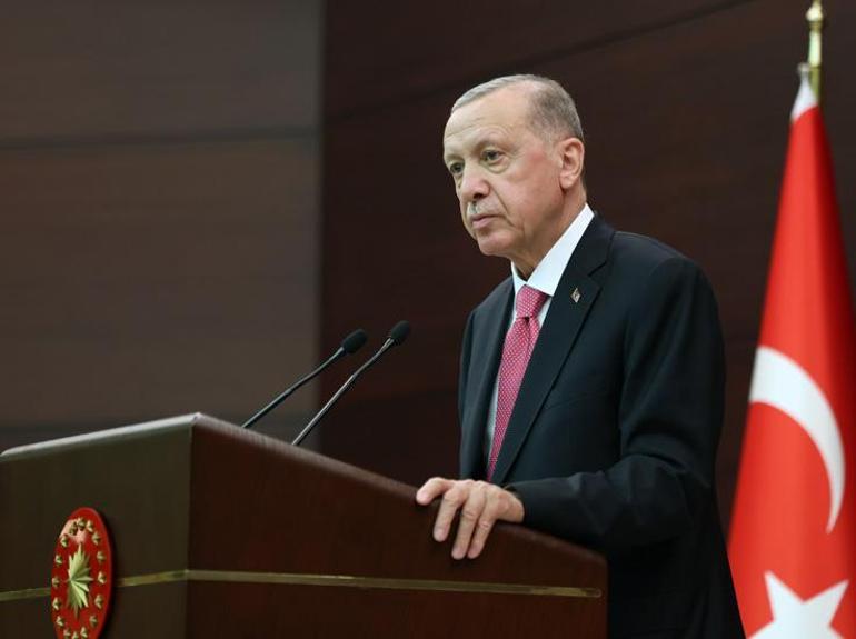 Cumhurbaşkanı Erdoğan, yeni kabineyi açıkladı Gençlik ve Spor Bakanı Osman Aşkın Bak...