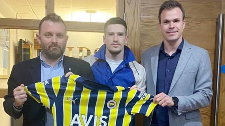 Fenerbahçenin ilk bombası Ryan Kent 4 yıllık imza, maaşı belli oldu