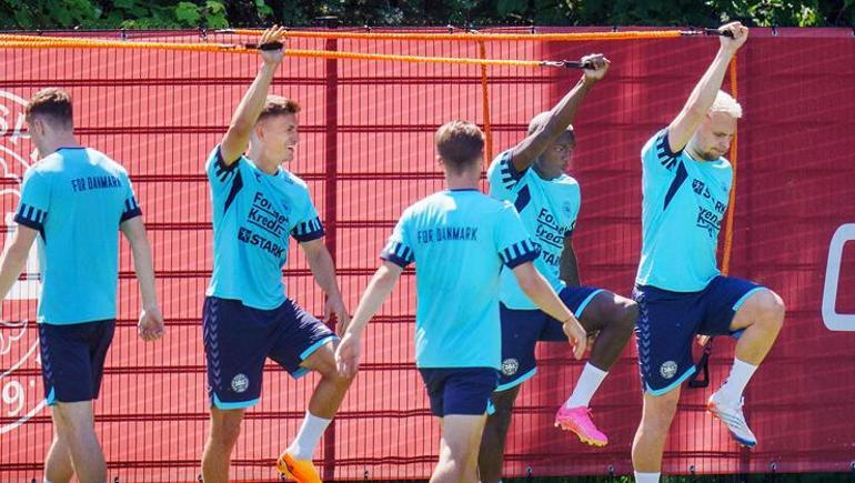 Victor Nelssondan transfer sorularına Erden Timur yanıtı
