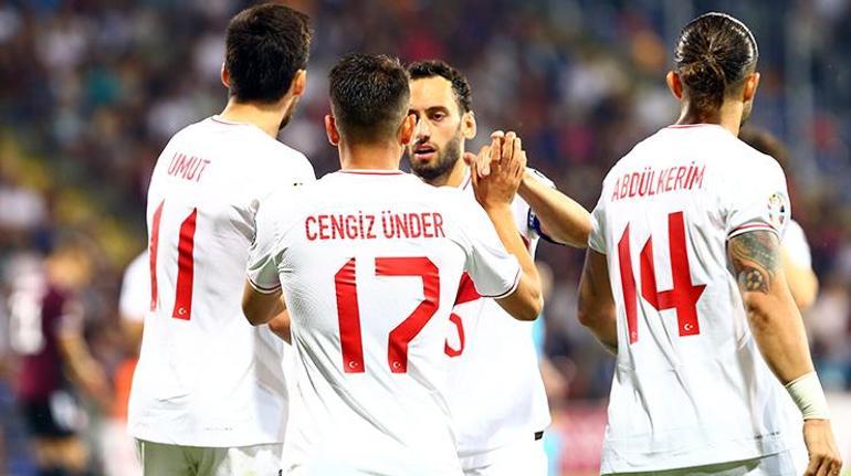 Letonya-Türkiye maçı sonrası Hakan Çalhanoğlu: Mutlu muyum Değilim
