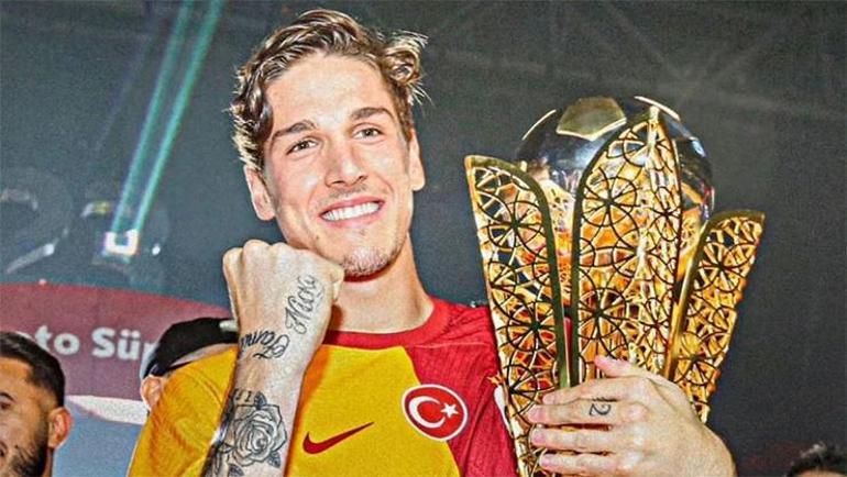 Galatasarayın yıldızı Nicolo Zaniolonun menajeri transferi açıkladı