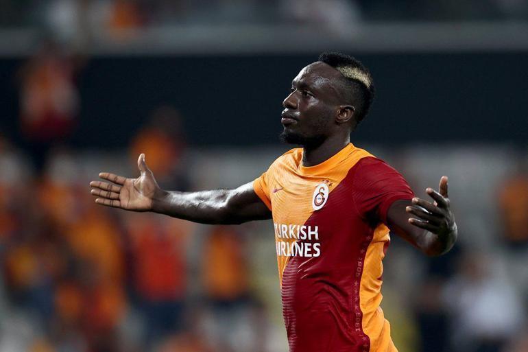 Mbaye Diagneden sürpriz transfer Yeni takımı resmen belli oldu
