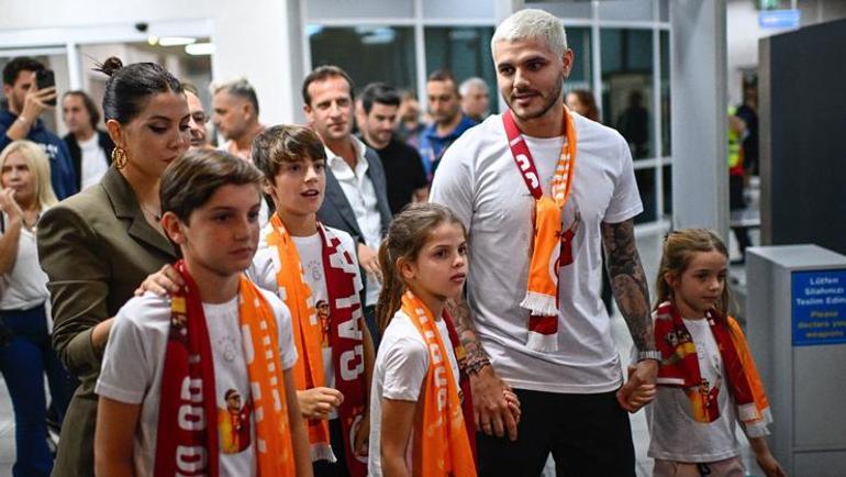 Galatasaray, Mauro Icardiyi KAPa bildirdi Arjantinli golcü, İstanbula geldi