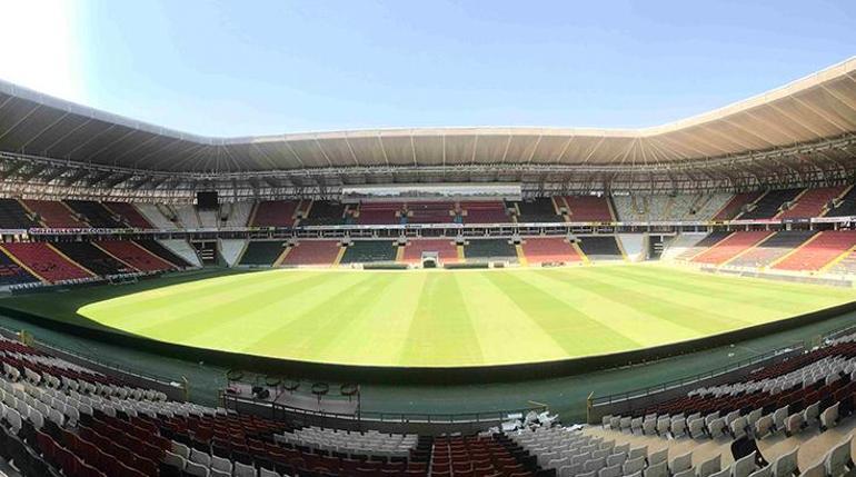 Türkiye ve İtalyadan EURO 2032 için dev iş birliği İşte TFFnin belirlediği 10 stadyum