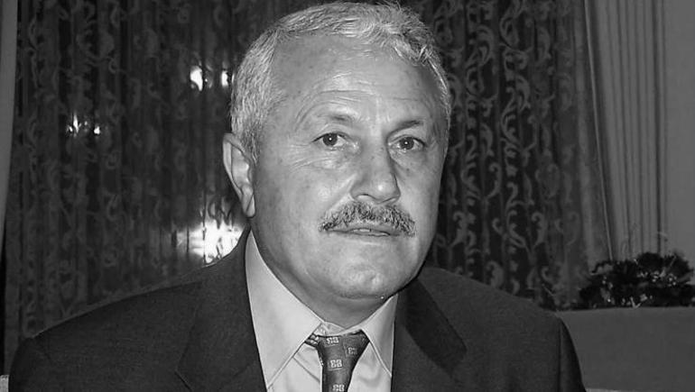 Eski futbolcu ve teknik direktör Sakıp Özberk, hayatını kaybetti