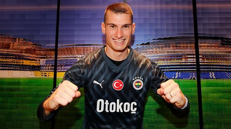 Son dakika Fenerbahçe Livakovic ile sözleşme imzaladı